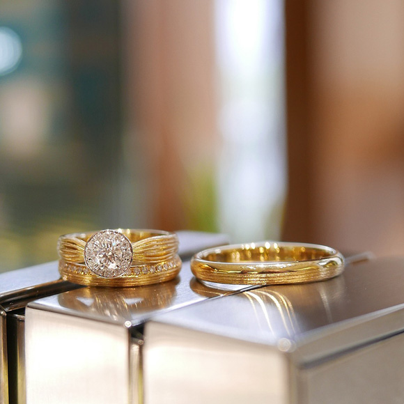 イサロイ「ブライダルリング」